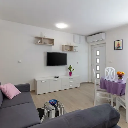 Appartement Fully Renovated Grgo