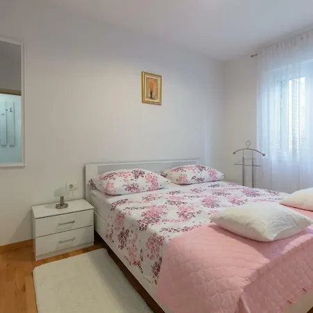 Appartement Fully Renovated Grgo